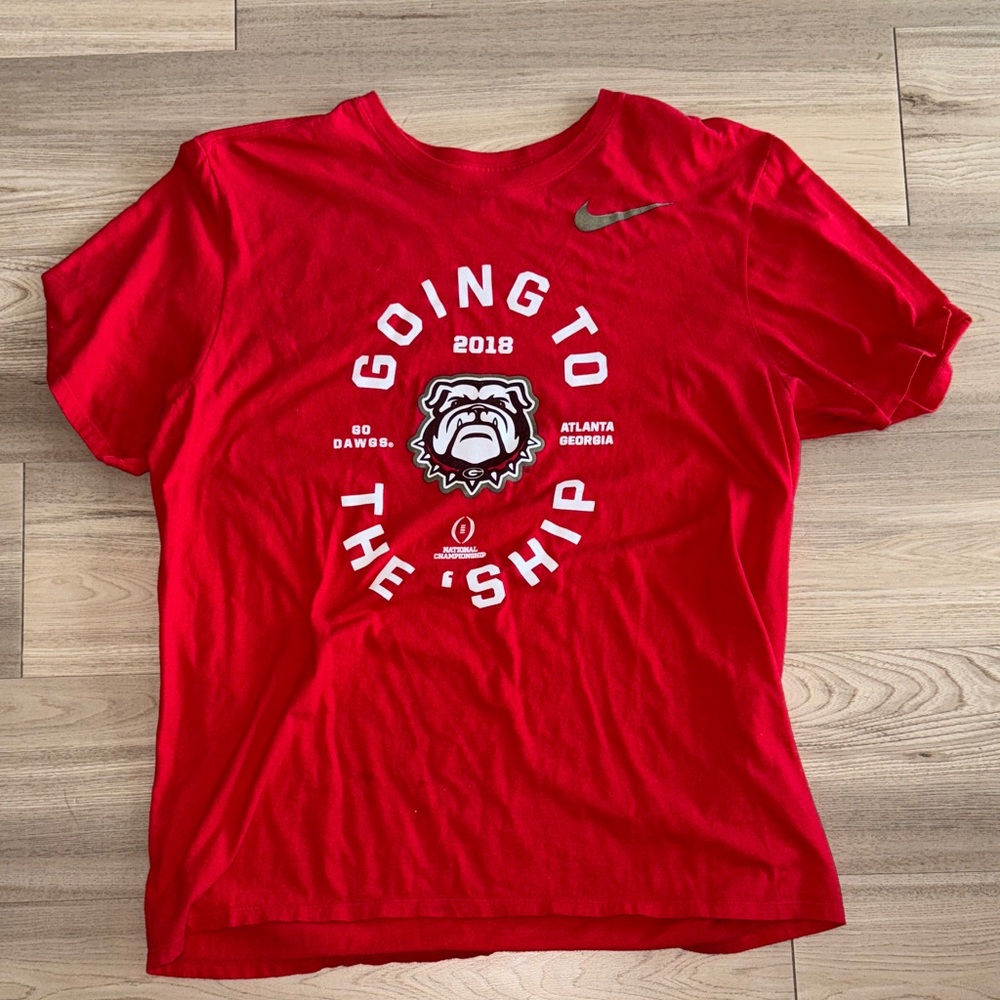 Nike Men’s Georgia Bulldogs Tee